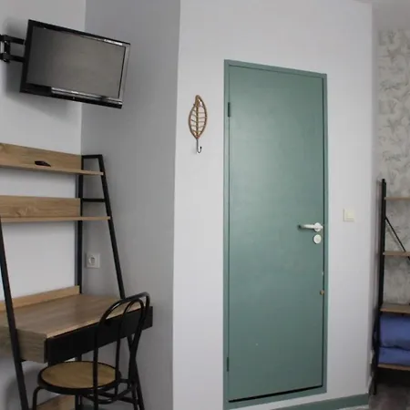 Le Relais Industrivert - 8 *